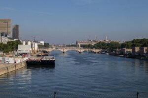 0010-Quelques ponts visible du Pont National- Pont de Tolbiac, Passerelle SImone de Beauvoir, Pont de Bercy, Viaduc d'Austerlitz