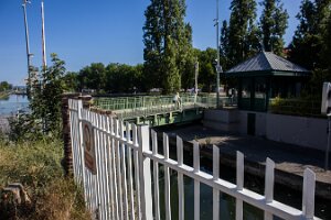 0540-Pont tournant de la darse du fond de Rouvray-4