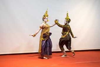 20251104_191903_7382 null