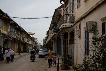 20251106_170303_7587 null