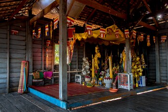 20251108_161054_7885 null