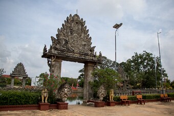 20251112_110003_8533 null