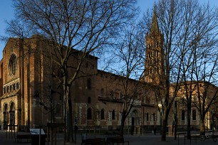 737A1528 Basilique Saint-Sernin