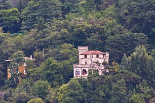 Levono Lac majeur, Italie